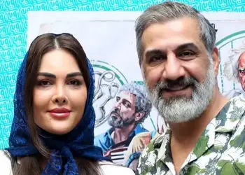 فیلم کلافه شدن الناز خانم همسر محمد نادری از حضور در اکران مردمی کلینیک رویا / عاشقانه های محمد نادری و همسرش روبروی دوربین