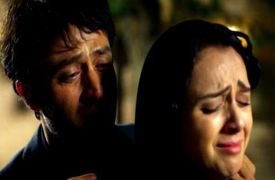 سکانس عاشقانه فرهاد و شهرزاد در حیاط خانه پدری/ مرغ آمین دردآلودی ست کاواره بمانده+ویدیو