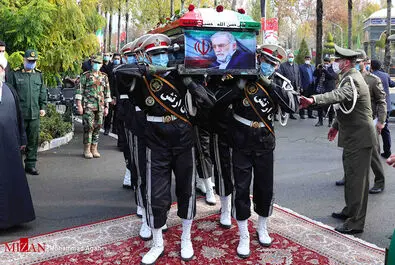  مراسم تشییع شهید فخری زاده با حضور فرماندهان عالی نیرو‌های مسلح صبح دوشنبه ۱۰ آذر ۱۳۹۹ در ستاد وزارت دفاع‎ برگزار شد. 