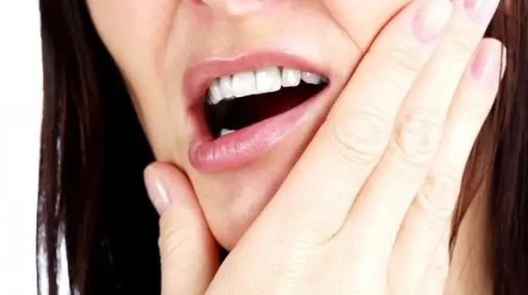 چطور درد ناشی از عفونت دندان را آرام کنیم/