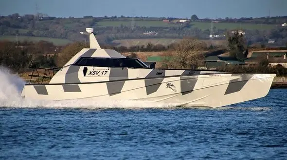 باور می کنید این قایق هرگز غرق نمی شود + فیلم