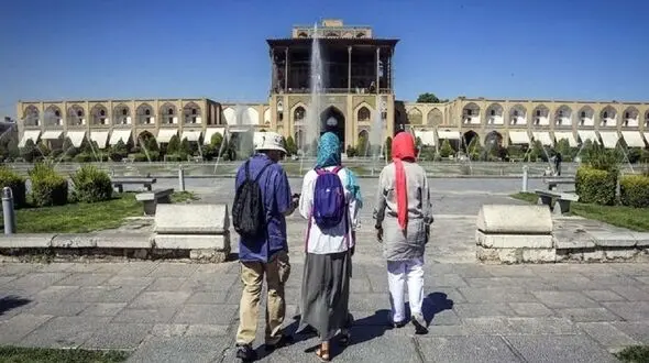 ضرغامی از برداشته شدن منع صدور روادید گردشگری ایران خبر داد
