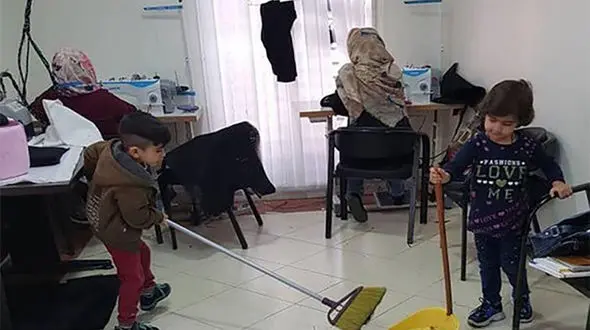 زهرا را کمک کنیم / او مادر مهربان 2 پسر است + عکس