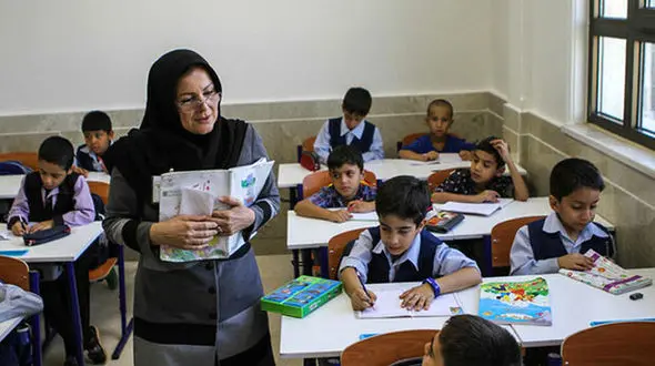 واریز 1300 میلیارد تومان معوقات ‎حق‌التدریس معلمان به حساب آموزش و پرورش