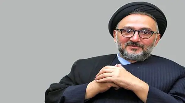 ابطحی:فدایی طالبان نشوید! / گذرنامه ام دست اطلاعات سپاه است