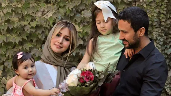 بازی شاهرخ استخری با دخترانش+فیلم