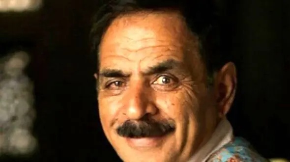 فیلم/ بمب خنده؛ تیکه فوق سنگین آقا رشید به مجری بعد از مسخره تفاوت قد رشید و پسراش / مجری چه قهقه میزنه