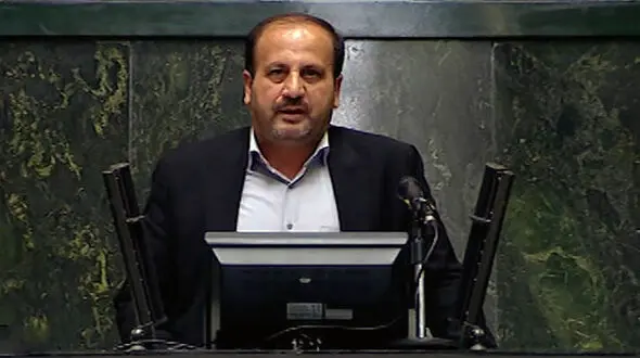 تعیین تکلیف نیروهای شرکتی در انتظار امضای انصاری و عارف 