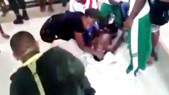 مراسم ترسناک جن گیری از  دختر جوان در کلمبیا+عکس(14+)