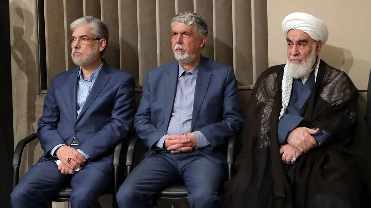 دیدار پیشکسوتان و فعالان دفاع مقدس و مقاومت با رهبر انقلاب