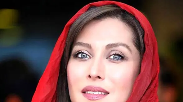 عکس / نگاهی به تولد مجلل و باشکوه مهتاب کرامتی در 55 سالگی و خلاقیت اوستا قناد برای پخت کیک چند طبقه فوق لاکچری و رمانتیک