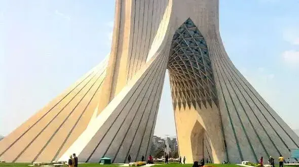 از برج آزادی از نمای بالا تا شیراز آرامگاه سعدی