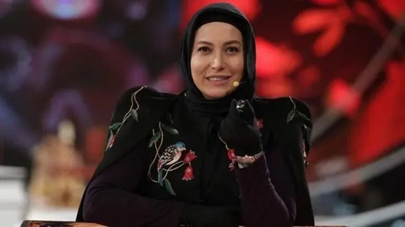 کت و شلوار مشکی رسمی و شیک فریبا نادری در همایش پزشکی دانشگاه تهران/ چقدر باکلاس!