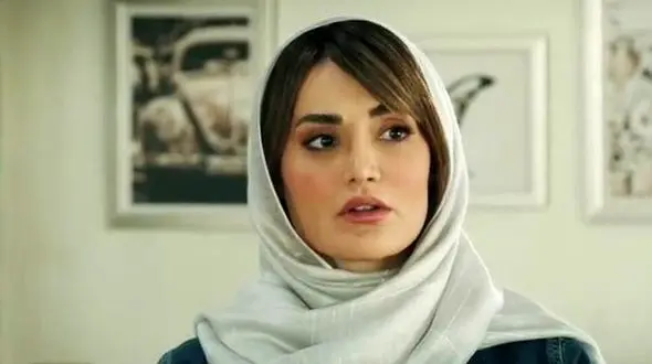 تغییر چهره بازیگر نقش تارا در سریال شغال و همسر سابق بهرنگ توفیقی بعداز طلاق / با این مدل و رنگ مو چقدر جذاب تر شده !