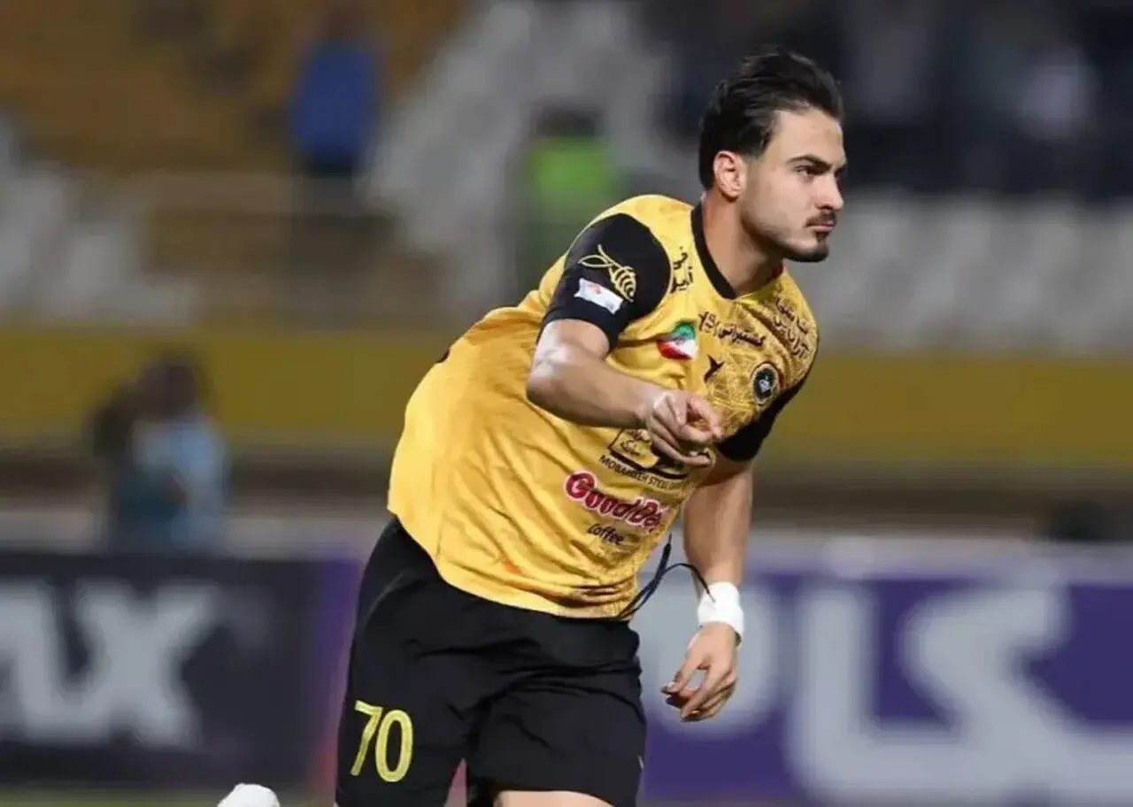 لحظه به لحظه با بازی سپاهان و گل گهر: نتیجه 2-0 به نفع سپاهان