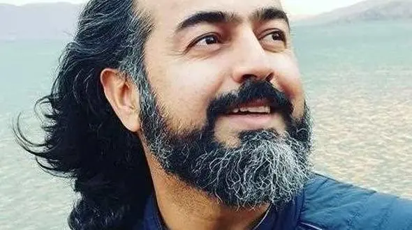 پرواز همای در بیمارستان بستری شد 