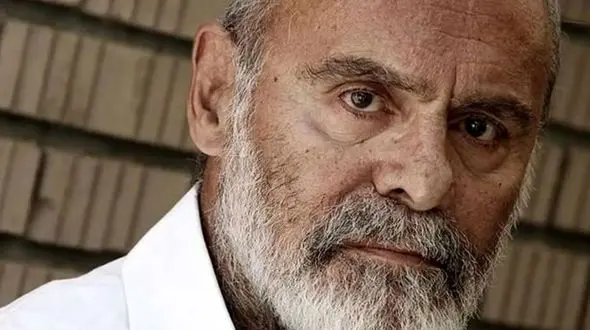 جمشید هاشم پور به همراه همسر و دخترش در جشنواره فیلم شهر