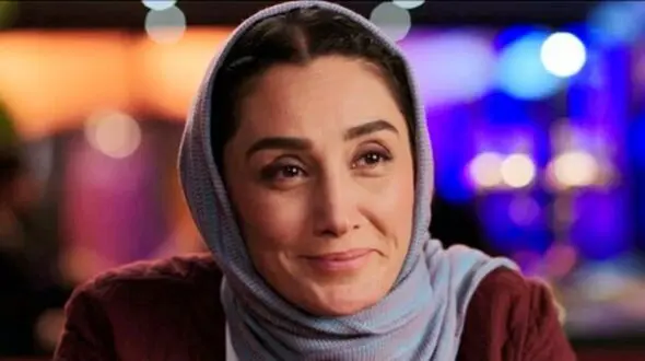 فیلم آواز باشکوه ؛  هدیه تهرانی در آهنگ سهراب پاکزاد + متن کامل تو که نباشی من به عشق کی جلو آینه برم آماده شم