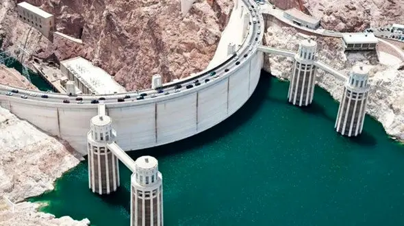 انفجار در یکی از بزرگترین سدهای آمریکا + جزییات