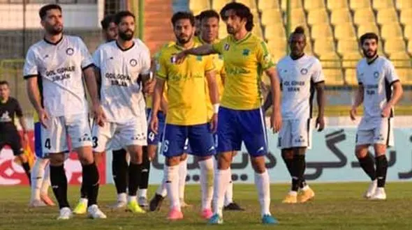 هفته دوم لیگ برتر فوتبال؛  آلومینیوم با تک گل آزادی از سد نفت گذشت/ آبادانی‌ها خواستار بازگشت منصوریان شدند!