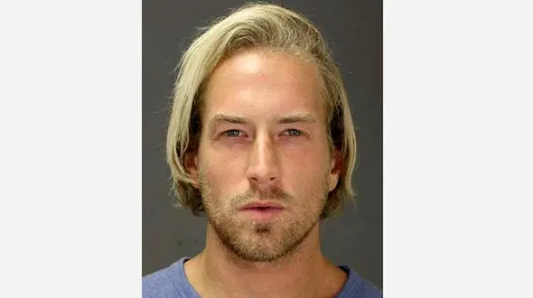 پدر ثروتمند قربانی پسر طمع‌کارش شد+ عکس