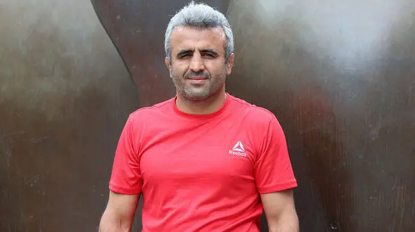 محمدی: غیبت روسیه در قهرمانی جهان به نفع ما است/ کشتی در اصل 2 فدراسیون است!