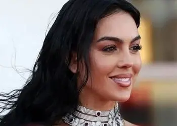 عکس / جشن تولد لوکس خواهر جورجینا رودریگز در پنت هاوس رونالدو/ رونمایی از باجناق رونالدو و خواهرزنش 