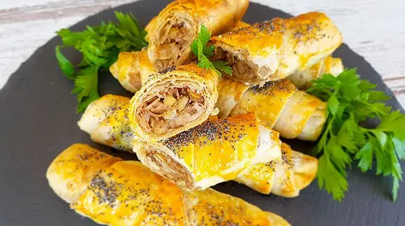 بورک سبزیجات یک غذای کامل و خوشمزه