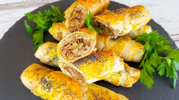 بورک سبزیجات یک غذای کامل و خوشمزه