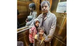 عکس یک خانواده که در تهران مورد حمله بمب های آمریکا و اسرائیل قرار گرفتند