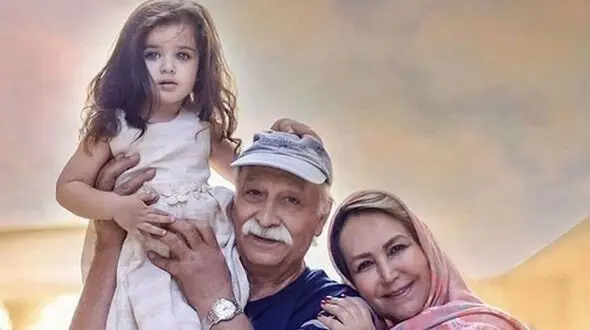 فیلم  / دل خونِ مهوش صبرکن از درد خاموش مهاجرت فرزندانش / دلتنگ نوه ام هانا  / نسل ما پراکنده شده! 