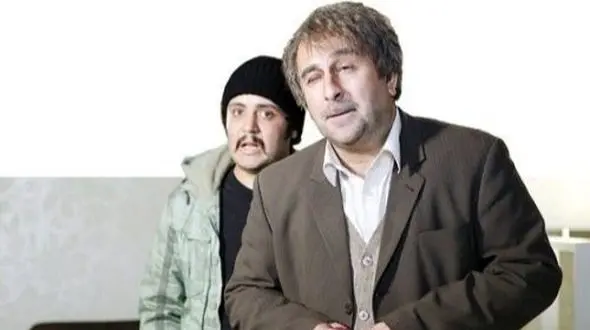 نگاهی به مجموعه‌ای از سخنان نغز و تیکه کلام‌های شکیب در سریال آوای باران؛ چقدر حرص ما رو درآورد این مرد 