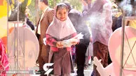 جشن شکوفه‌ها در تهران و سراسر کشور / کلاس‌اولی‌ها نخستین روز مدرسه را تجربه کردند