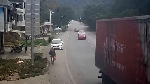 خوش شانس ترین مرد دنیا زنده ماند! + فیلم