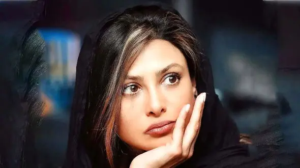 تصاویر و ناگفته‌هایی از بیوگرافی آزاده صمدی که هیچ‌وقت ندیده‌اید!