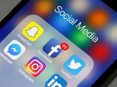 سوشال مدیا (شبکه‌ های اجتماعی) چیست؟ / فیلم