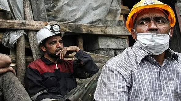 اجرای ناعادلانه «قانون بازنشستگی» برای مشاغل سخت/ کارگری ۳۵ سال در معدن طبس کار کرده، هنوز بازنشسته نشده!
