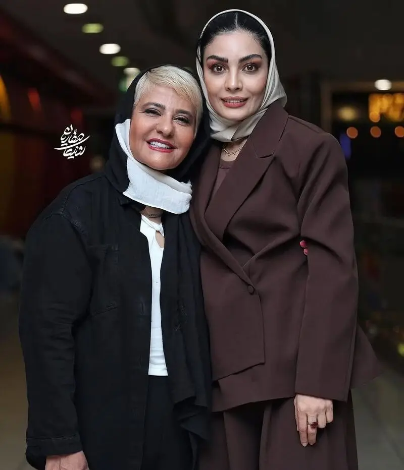 صحرا اسداللهی و رابعه اسکویی
