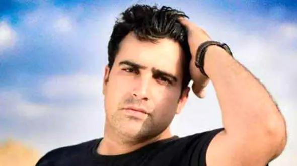 فیلم خاکسپاری زنده یاد علی فرزامی خواننده ایرانی ! / با 6 گلوله در کرمانشاه کشته شد !