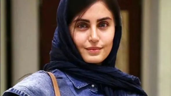 خانه دنج الناز شاکردوست با دکوراسیون خاص و دلنشین + عکس دکوری عجیبش !