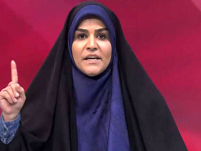 فیلم بازگشت شجاعانه خانم گوینده شبکه خبر به استودیو  بعد از اصابت موشک به چند قدمی اش