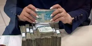 بررسی نرخ افزایش حقوق کارمندان در سال آینده