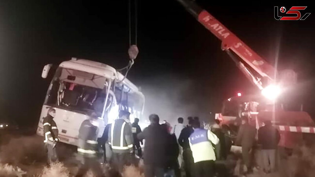 واژگونی اتوبوس اصفهان - بندر عباس در شهربابک/1 کشته و 17 مصدوم