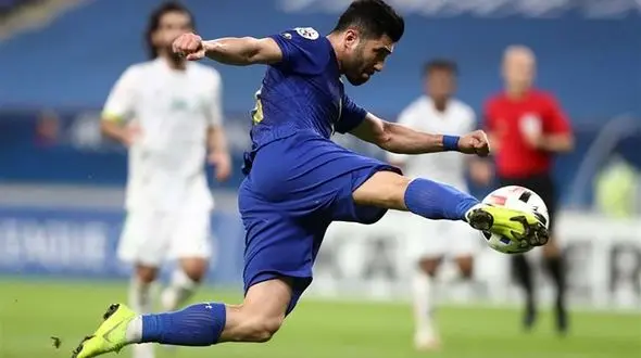 کرونا 3 بازیکن استقلال را به قرنطینه برد