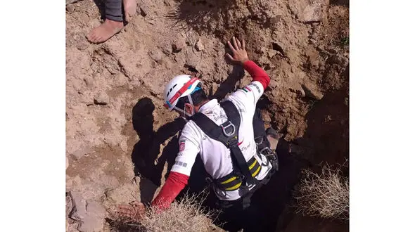 سقوط مرگبار 29 افغانی به چاهی در بندرعباس / از دست پلیس فراری بودند