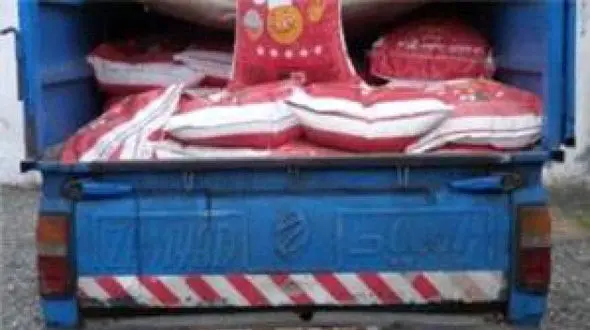 توقیف وانت نیسان حامل یک میلیارد برنج قاچاق