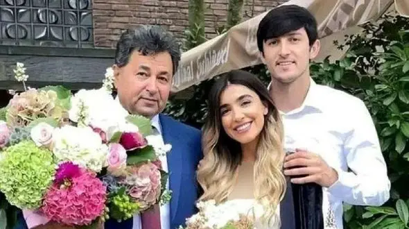 سردار آزمون و همسر غائبان بزرگ جشن عروسی خودشان / عجیب ترین روش برای ازدواج فوتبالیست ایرانی + فیلم 