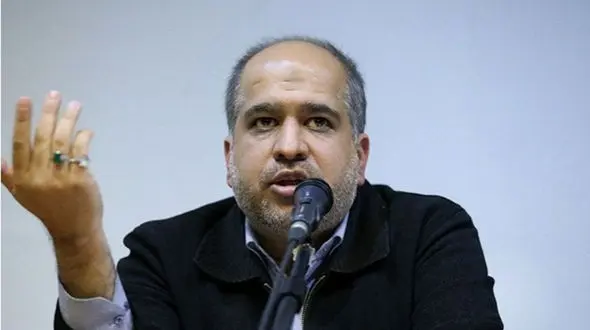 خضریان: کروز در حال تصاحب مدیریت ایران‌خودرو است / چرا زیان انباشته ایران‌خودرو از  ۲۰۰ هزار به ۳۵۰ هزار میلیارد تومان افزایش یافته است؟