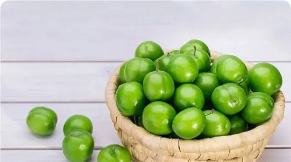 توصیه مهم برای مصرف گوجه سبز