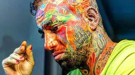 اولین عکس تتلو در داخل زندان با شلوار کردی 